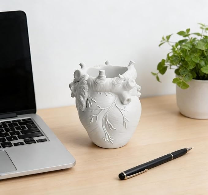 Heart-Shaped Pen Holder, 4.3" x 3.74" Human Heart Organ Shape Pen Holder, Gothic Makeup Brush Holder, 3D Realistic Hearts Anatomy Model for Makeup Brushes Pens,Desk Accessories (White)
