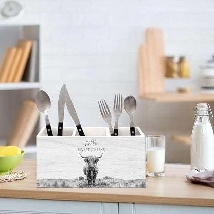 Highland Cow Gifts Pen Holder for Bathroom, Funny Highland Cow Decor Pencil Organizer, Hello Sweet Cheeks Western Rustic Farmhouse Wooden Pen Holder Desk Accessories Decor for Bathroom