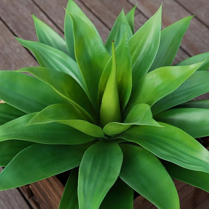 Ferrgoal 28" Agave Plant Artificial,UV Resistant Faux Outdoor Plants | Large Faux Plant for Indoor Outdoor, Faux Succulents Plants for Home Décor Balcony Garden Courtyard Housewarming