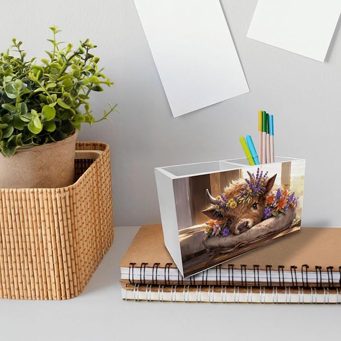 Spring Floral Highland Cow Pen Holder for Desk, Highland Cow Lovers Gifts Wooden Box Sign Desk Decor for Home Office Decoration, Cottagecore Wildflower Heifer Pencil Organizer