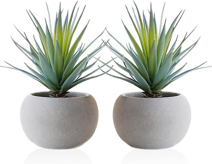 Jahe Agave Artificial Plants, Matte Pot Mini Artificial Plants Indoor, 8.07 in Faux Agave Plant UV Resistant Gray Cement Pot, Perfect for Bathroom Living Room Study Desk Decor, Ideal as a Gift, 2 Pcs