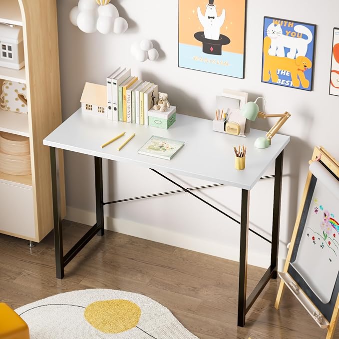 Sweetcrispy 32 Inch Small Computer Desk, Home Office Desk, Small Study Workstation for Bedroom, Study Table with X-Shaped, Modern Simple Gaming Table, Modern White