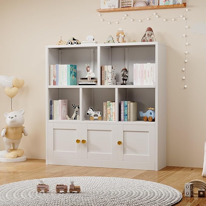 erosoei Kids Bookshelf and Toy Storage Organizer with 3 Cabinet and 5 Open Cubbies，Kids Toys Storage Organizer Shelf with Corner Guard，Multifunctional Floor Chest for Playroom and Kid's Room（White）