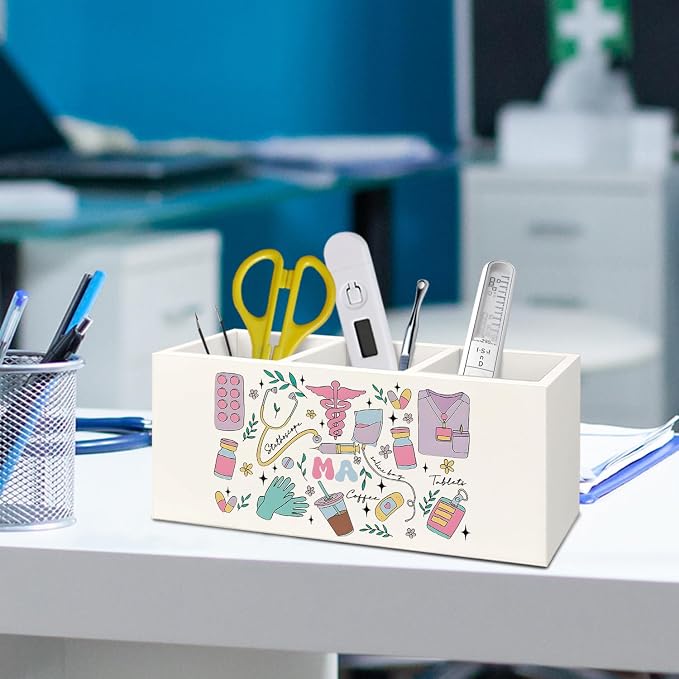 Medical Assistant Gifts Pen Holder for Desk, MA Appreciation Gifts Wooden Box Sign Desk Decor for Office Home Decoration, Physician Assistant Gift Pencil Organizer