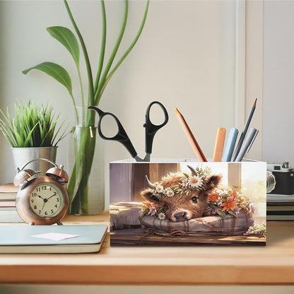 Highland Cow Pen Holder for Desk, Rustic Floral Farm Heifer Wooden Box Sign Desk Decor for Home Office Decoration, Highland Cow Gifts Pencil Organizer, Gifts for Cows Lovers