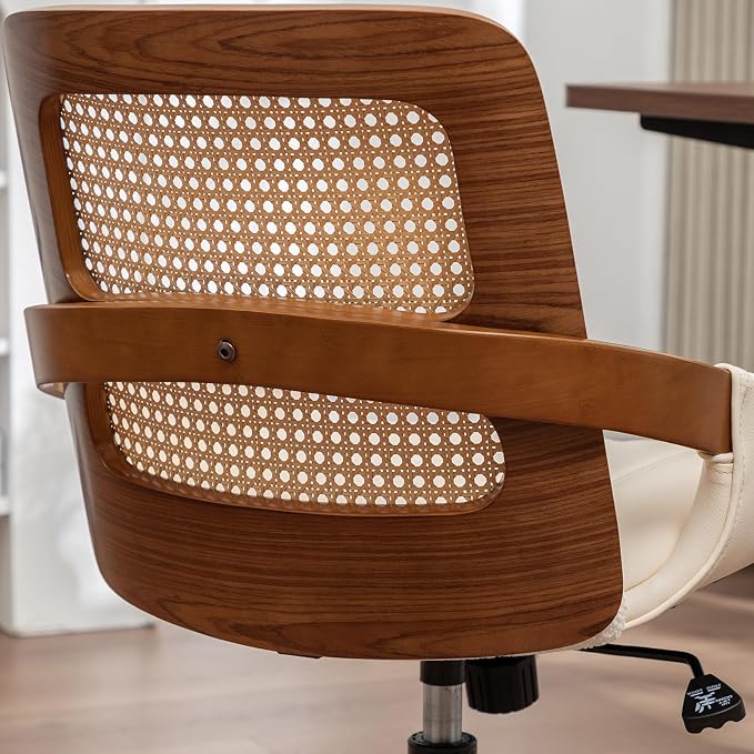 Home Office Desk Chair with Ergonomic Rattan Backrest, Walnut Crafts, Curved Arms, Faux Leather, Caster Wheels, Height Adjustable, Computer Chair for Desk Work, Executive Task, Conference Room - Beige