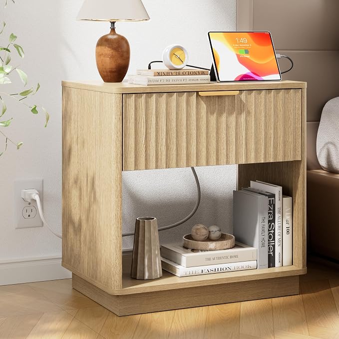 Fluted Nightstand, 23" Wide Night Stand, Large Modern Nightstand with Charging Station, Wooden End Table with Drawer, Bedside Table for Bedroom Sofa Home Office, Curved Corners, Natural Oak