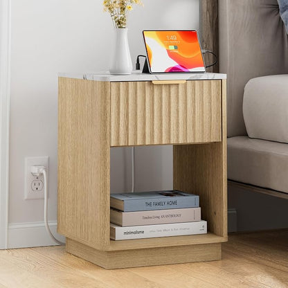 Fluted Nightstand, Modern Night Stand, Nightstand with Charging Station and Faux Marble Top, Wood End Table w/Storage, Bedside Table for Bedroom Sofa Home Office, Curved Corners,Natural Oak
