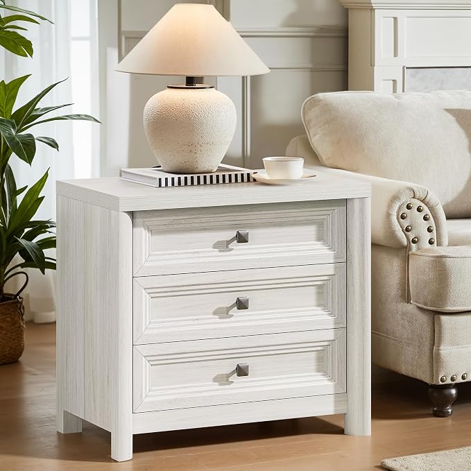 White Nightstand with 3 Drawers, Wood Night Stand with Metal Knobs, Farmhouse Bed Side Table for Bedroom, Modern End Table for Living Room Home Office Storage 1PC