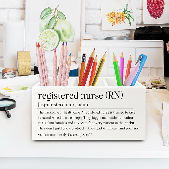 Registered Nurse Gifts Pen Pencil Holder Organizer for Desk, RN Gift for Nurses, Nurse Office Decor, Nursing Week Gifts Wooden Box Sign for Office Workplace Desk Tabletop Decorations