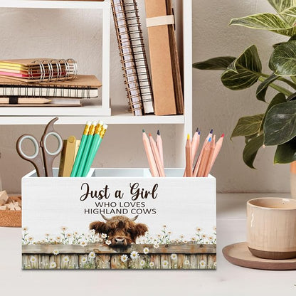 DILSJ Highland Cow Decor Pen Pencil Holder Organizer for Desk, Highland Cow Gifts for Women, Just a Girl Who Loves Cows Wooden Box Signs for Home Office Desk Tabletop Decoration