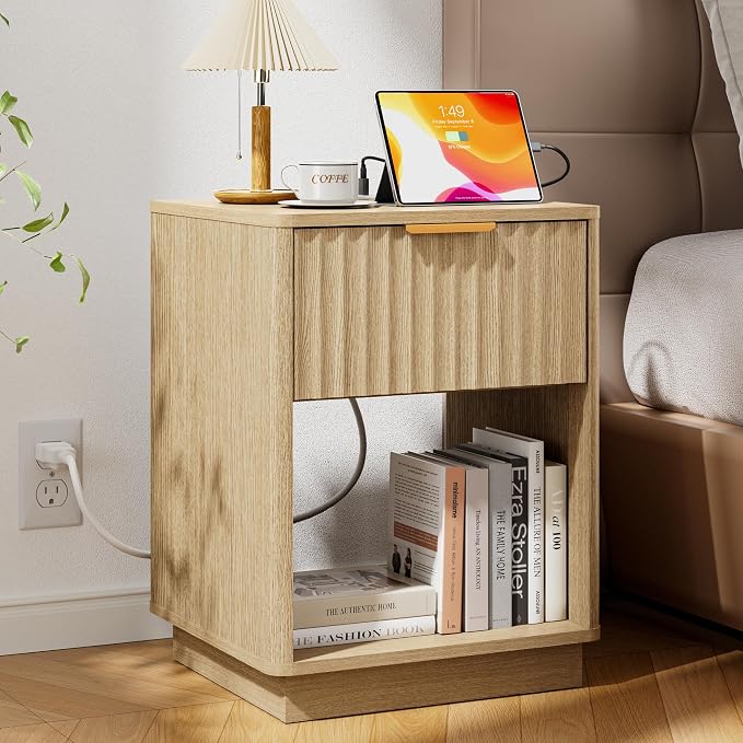 Fluted Nightstand, Modern Night Stand, Nightstand with Charging Station, Wooden End Table with Drawer & Open Shelf, Bedside Table for Bedroom Sofa Home Office, Curved Corners, Natural Oak